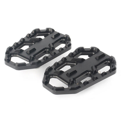 Black Wide Foot Pegs for Kawasaki Versys-X300 (2017–2018), Versys 650, 1000