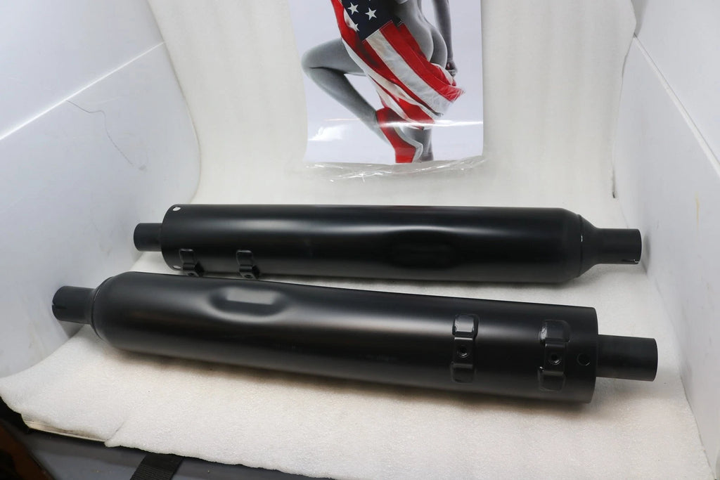 4" Screamin' Eagle Exhaust for Harley-Davidson Touring CVO (2013–2016)