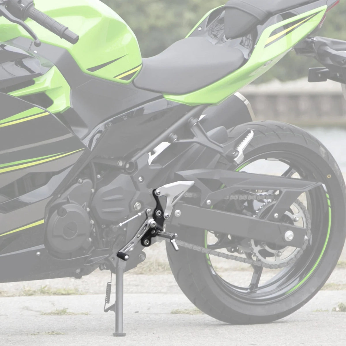 Driver Footrest Pegs Bracket for Kawasaki Ninja 400 Z400 (2018–2024)