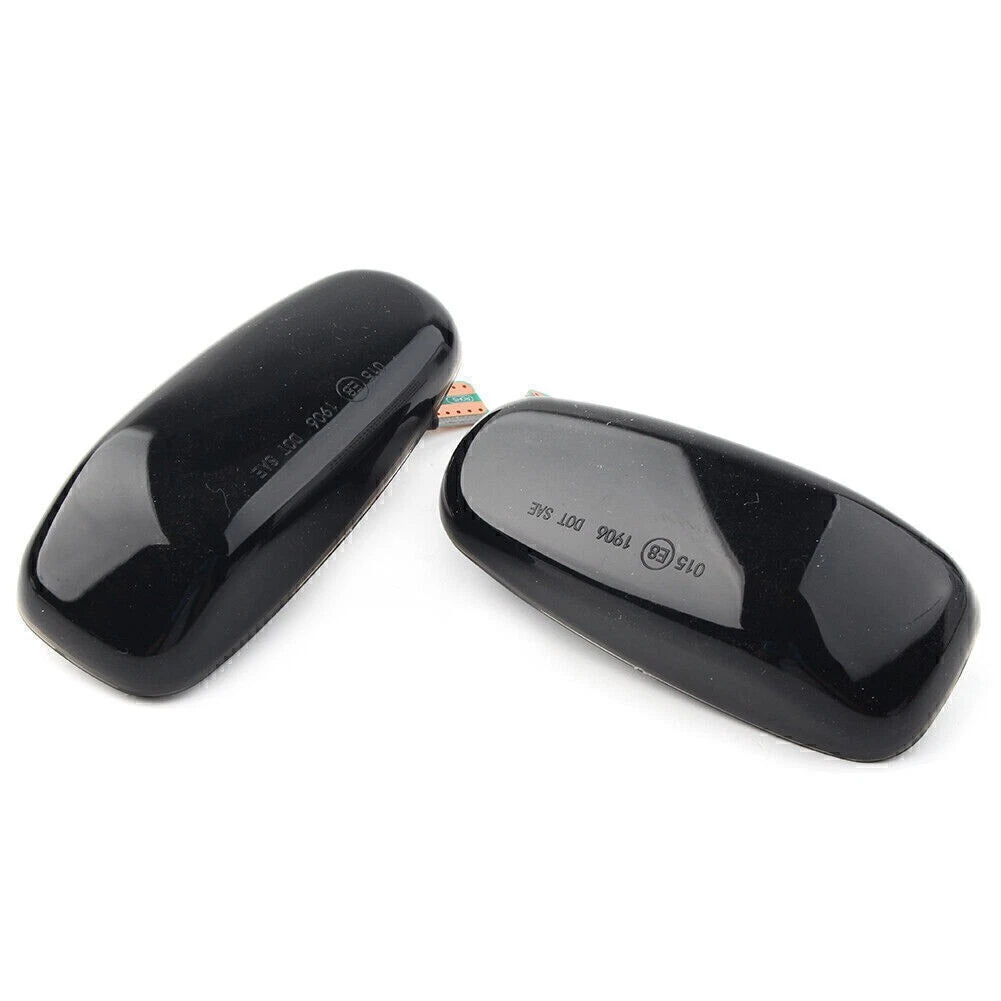 LED Dynamic Side Marker Turn Signal Light for Mercedes