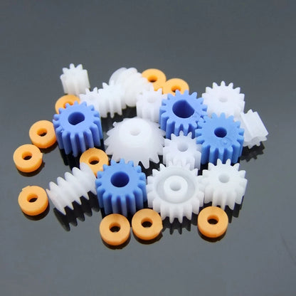 Gear Set for DIY Model Kits - Spindle Gears (White, Blue)