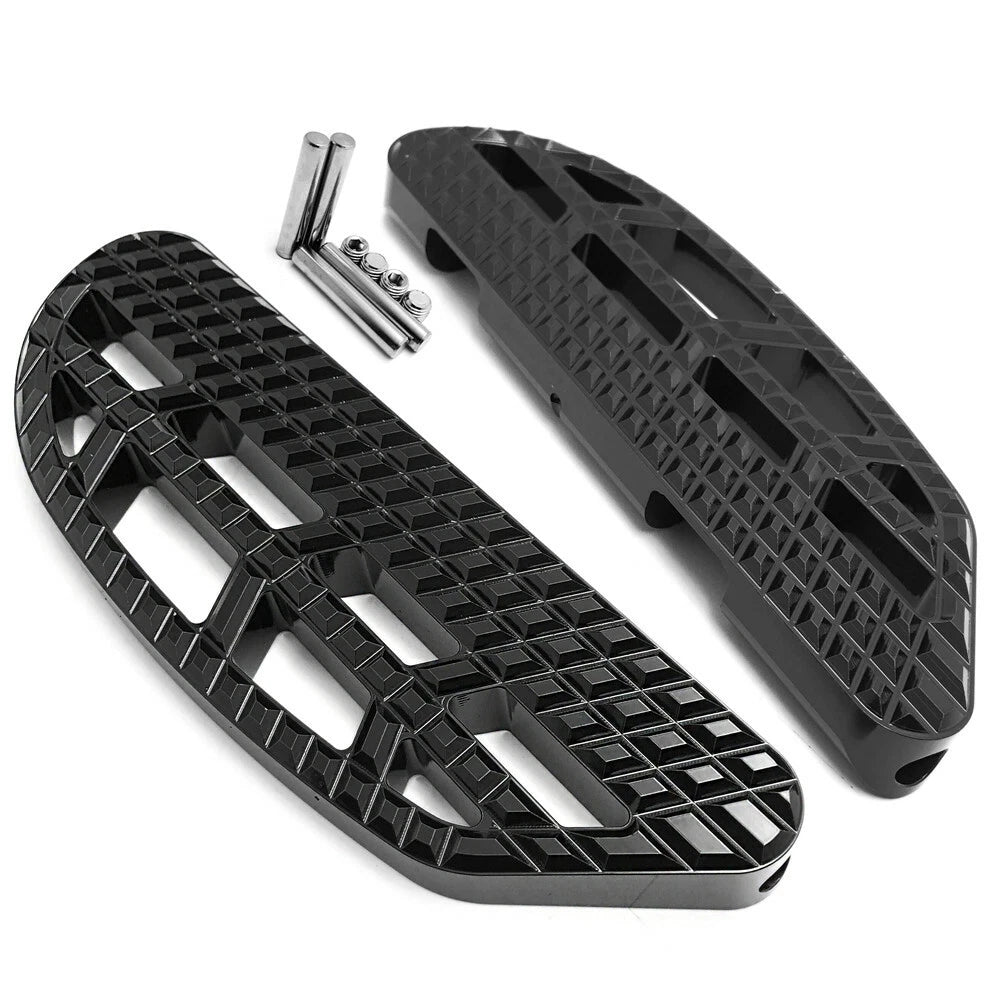 Dominator Passenger Footboard Kit for Harley Dyna (2006–2019)