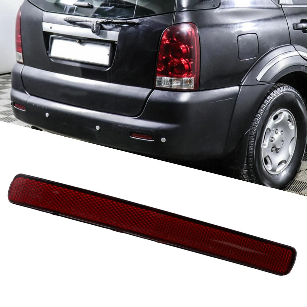 Rear Left Reflector for Ssangyong Rexton (2001–2023)