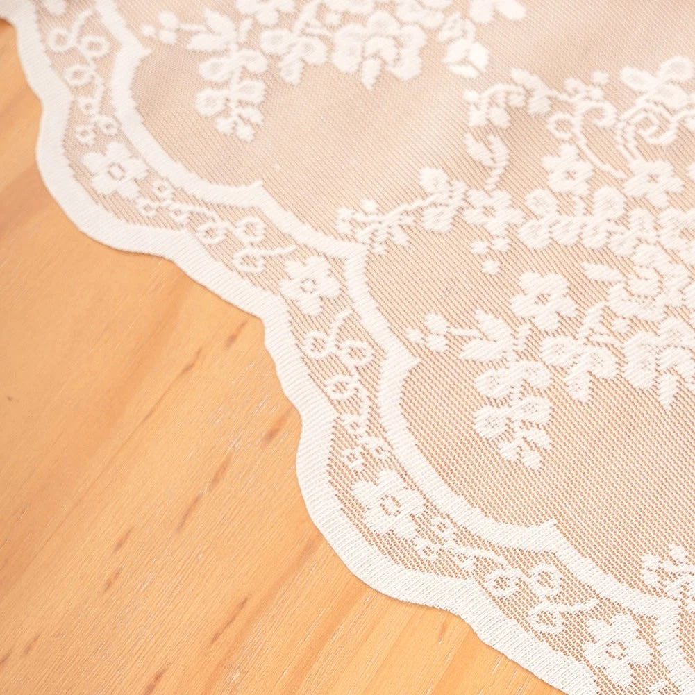Set of 2 Elegant Lace Tablecloths Floral Pattern 135x100cm & 135x135cm