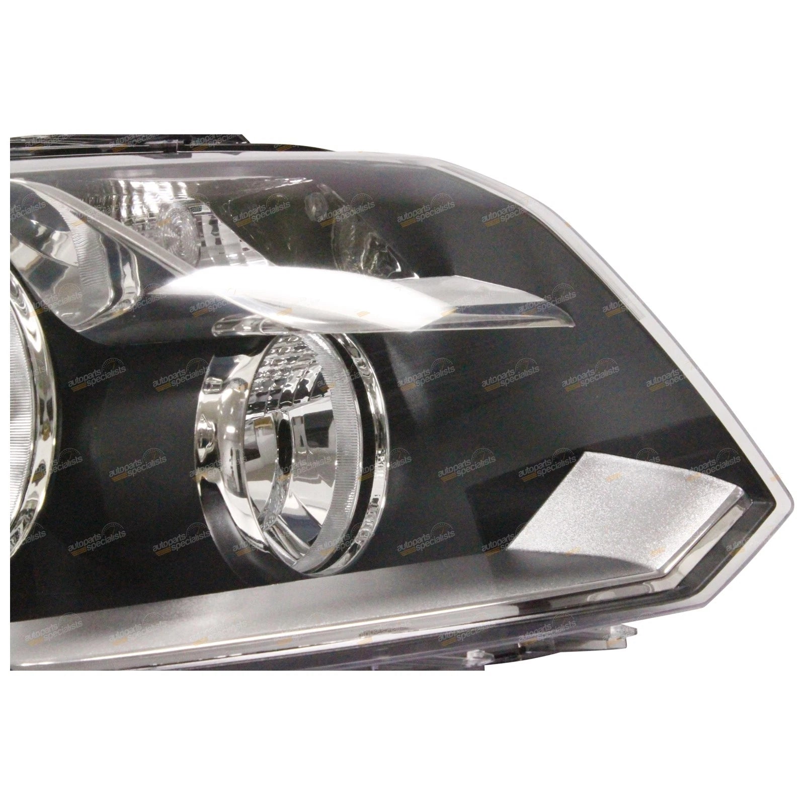 RH Halogen Headlight for VW Amarok 2H Ute (2011–Present)