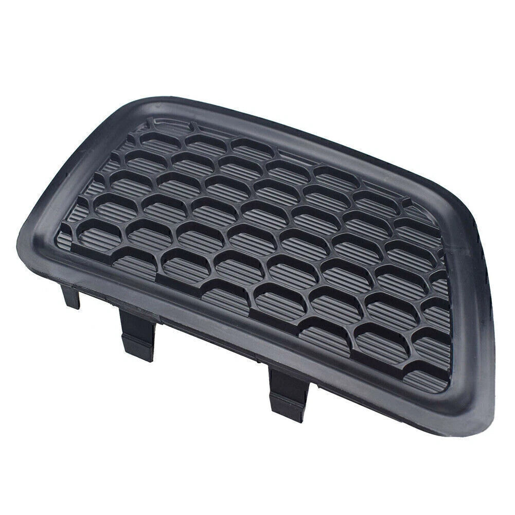 Left Side ABS Lower Grille Tow Hook Insert for Jeep Grand Cherokee (2014–2016)