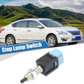 Stop Lamp Switch Assembly for Nissan (No. 25320-28E00)