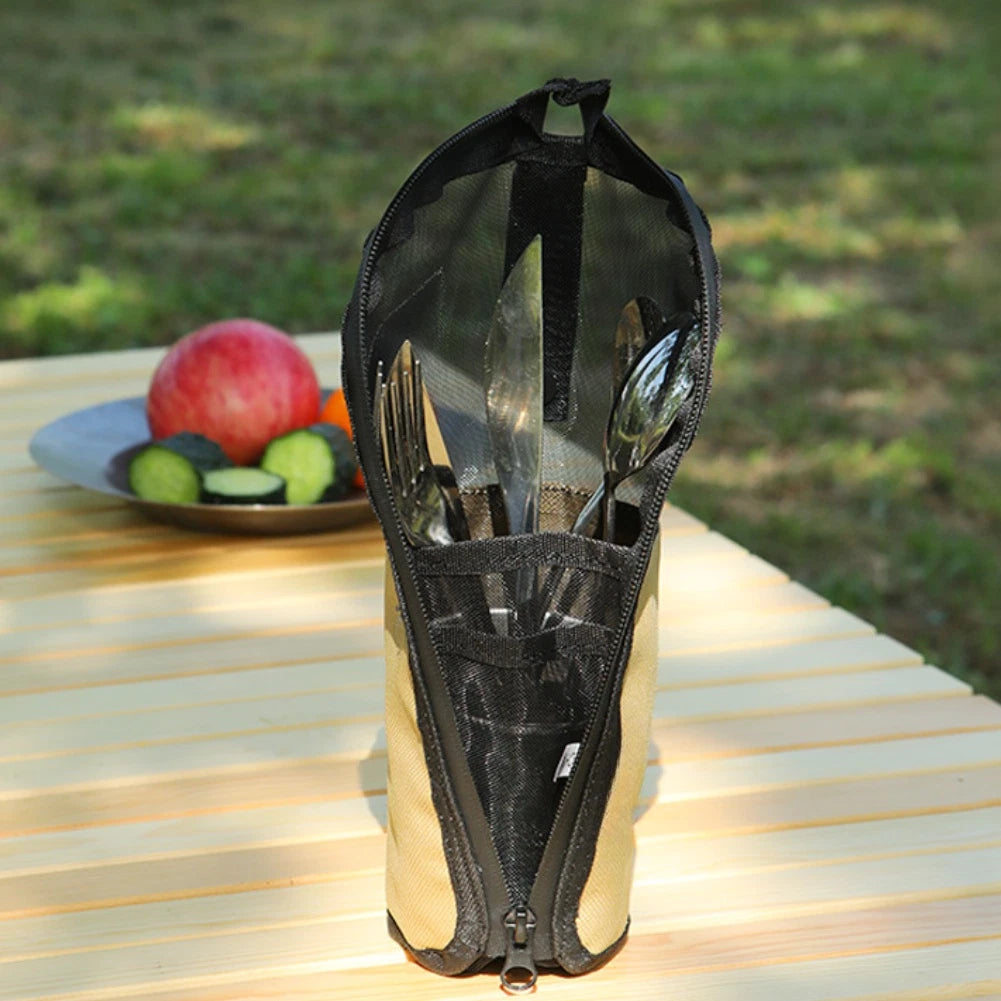 Lightweight Outdoor Tableware Bag with Drainage System and Mesh Pockets