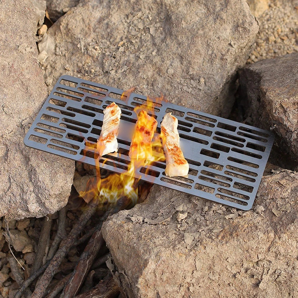 Compact Barbecue Grill for Easy Cleanup