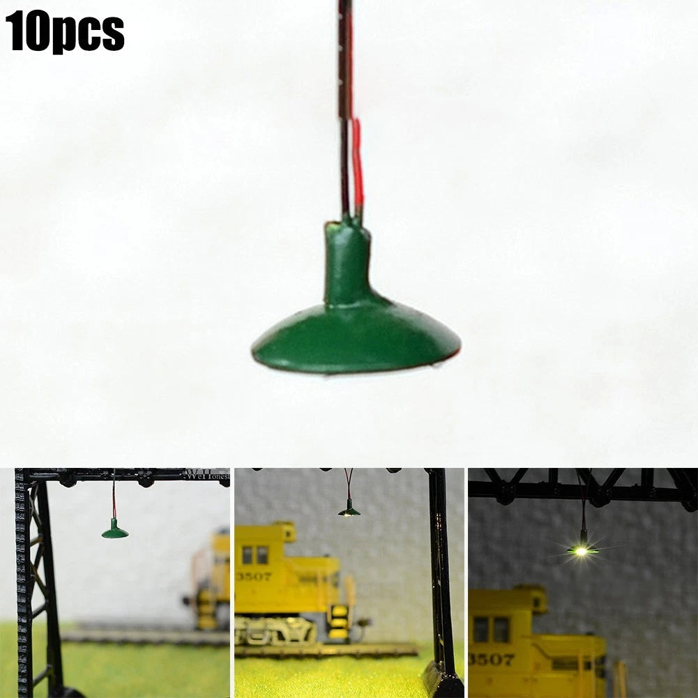 10pc LED Street Light Model Wall Lamp Posts for OO / HO Scale