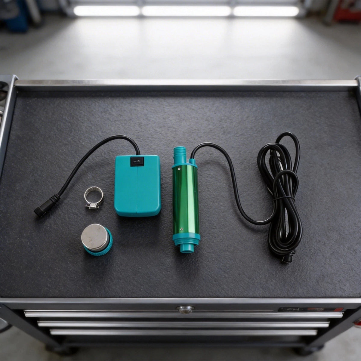 Fuel Transfer Cordless Pump for Easy Transport