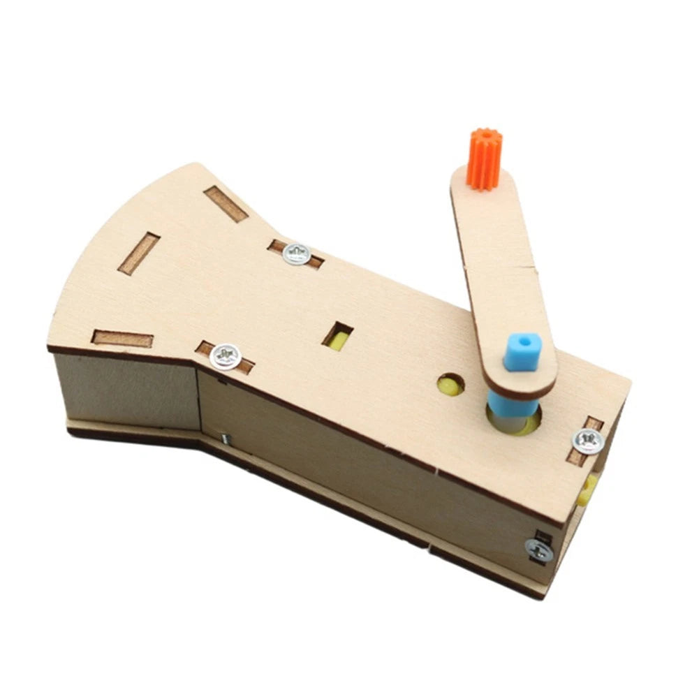 Interactive Hand Cranked Flashlight for Learning About Renewable Energy