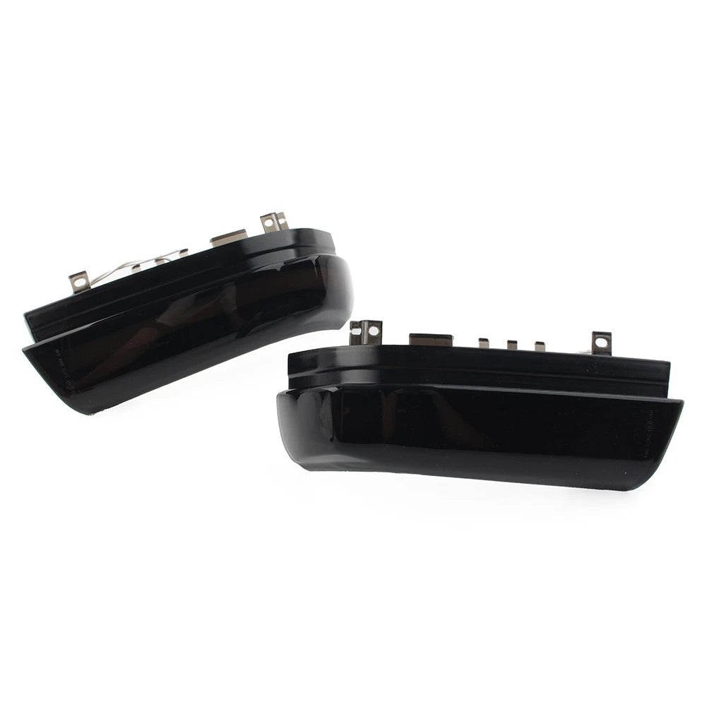 LED Turn Signal Light for Mitsubishi V73 V77 V93 V97 (2000–2006)