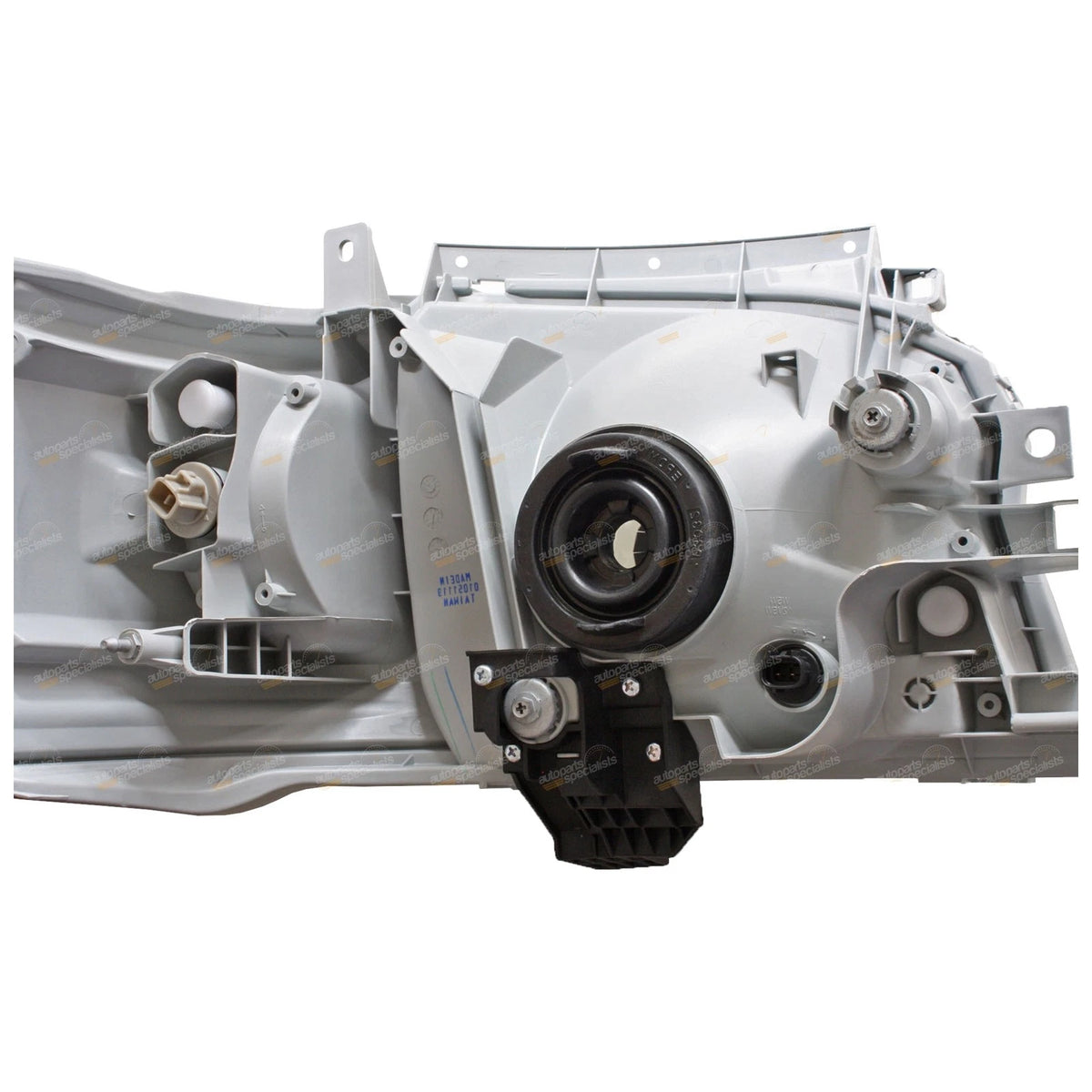 LH Headlight for Toyota Hiace Van LWB/Commuter (2005–2010)