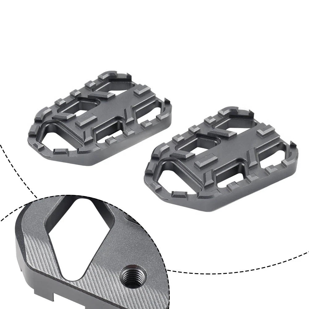 Grey Wide Foot Peg Adapter for Suzuki DL650 DL1000 XT VStrom (2006–2023)