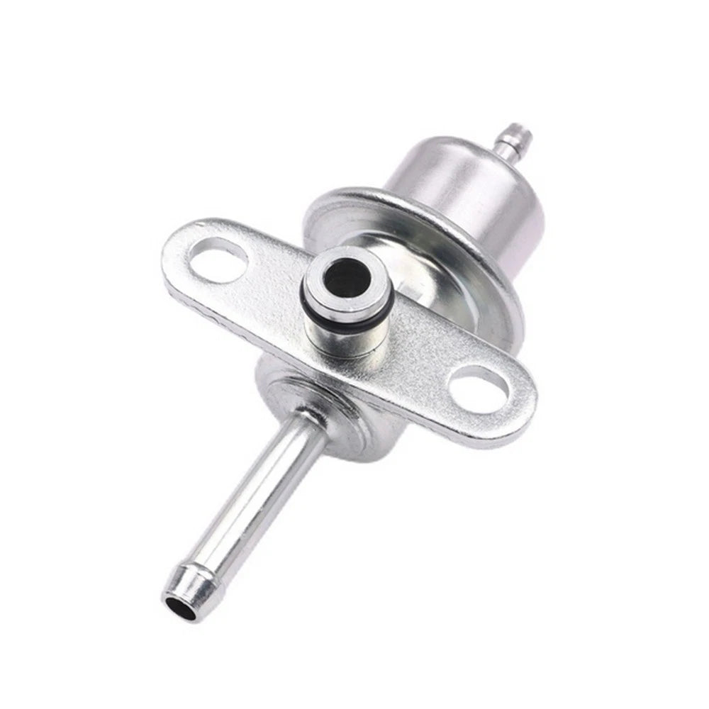 Fuel Pressure Regulator For 1999-2004 Chevrolet Tracker Suzuki Vitara 1516077E00