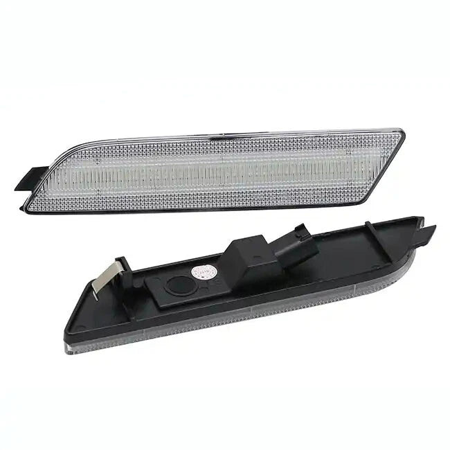 2X Clear LED Amber Front Bumper Side Marker Light for Audi Q3 (2015–2018)