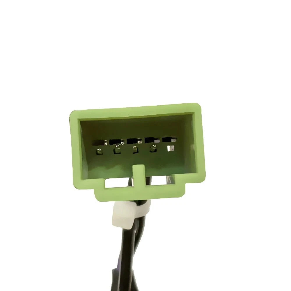 5-Pin Reverse Camera RCA Adapter Cable for Mitsubishi Pajero 4WD (2008–2021)