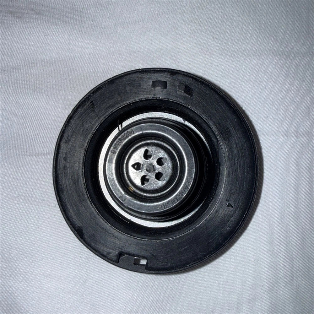 Coolant Recovery Bottle Cap 68290247AA for Chrysler Dodge Jeep Ram (2017–2025)