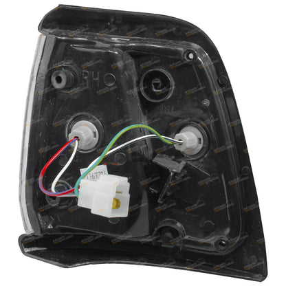 Right Hand Corner Light Lamp Indicator for Hilux LN85 LN86 RN85 RN90 YN85 (1985–1997)