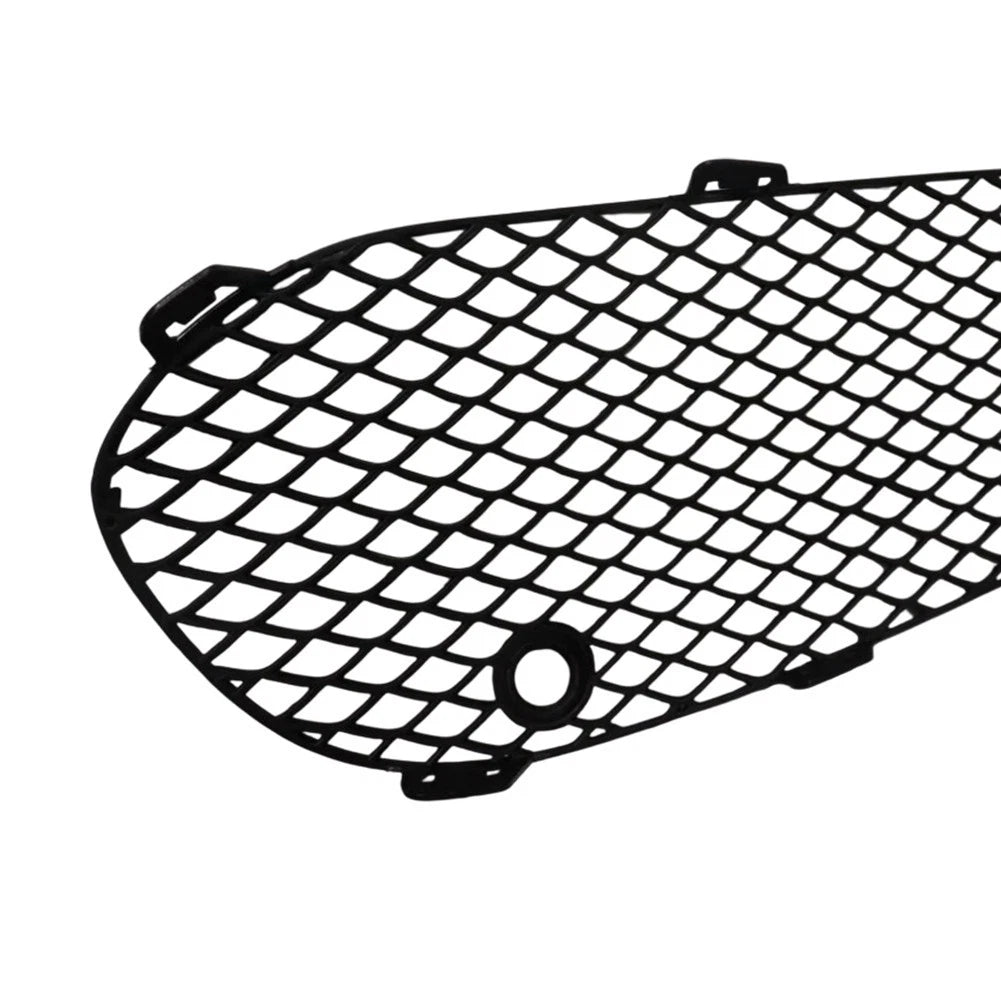 Right Side Mesh Air Vent Grille for Mercedes C Class W205 (2015–2021)