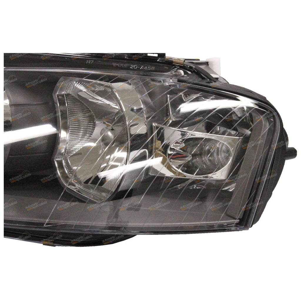 LH Halogen Headlight for Audi A3 8P Series 1 (2004–2008)