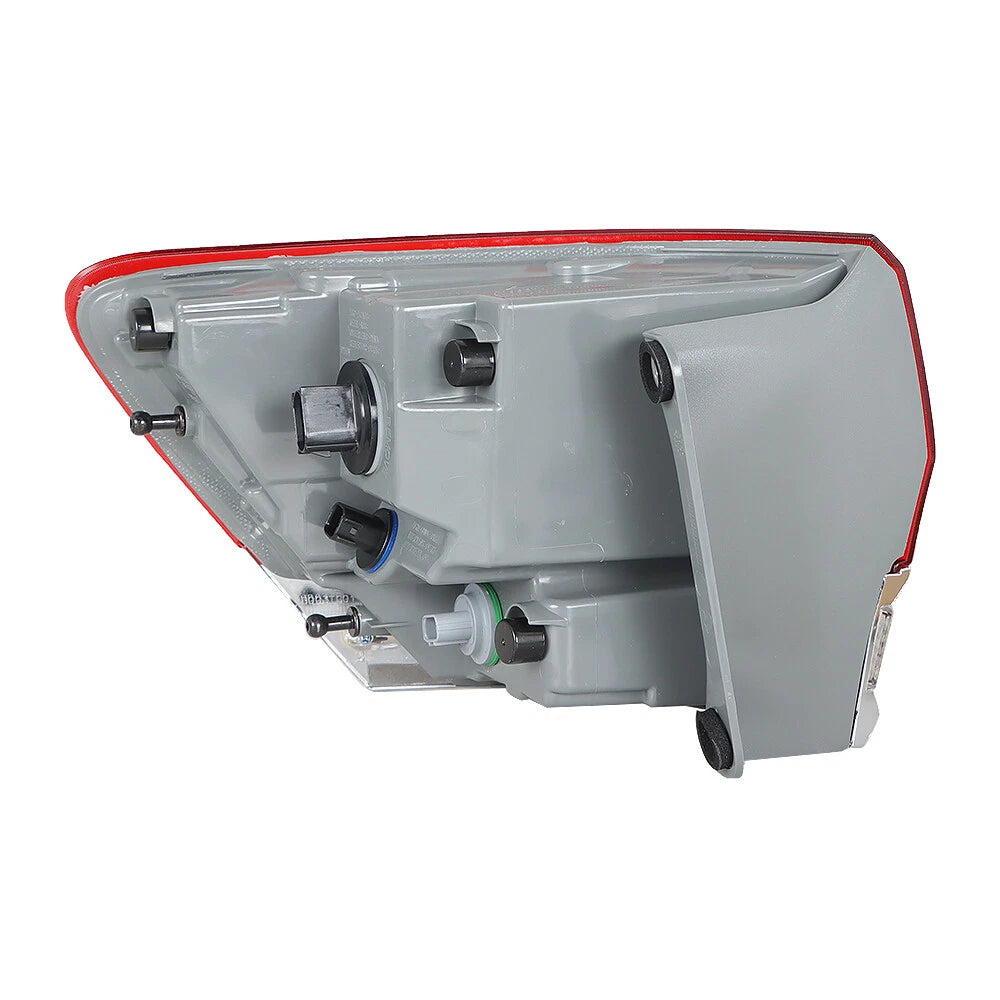 Passenger Side Halogen Outer Red Brake Tail Light for Jeep Grand Cherokee (2014–2020)