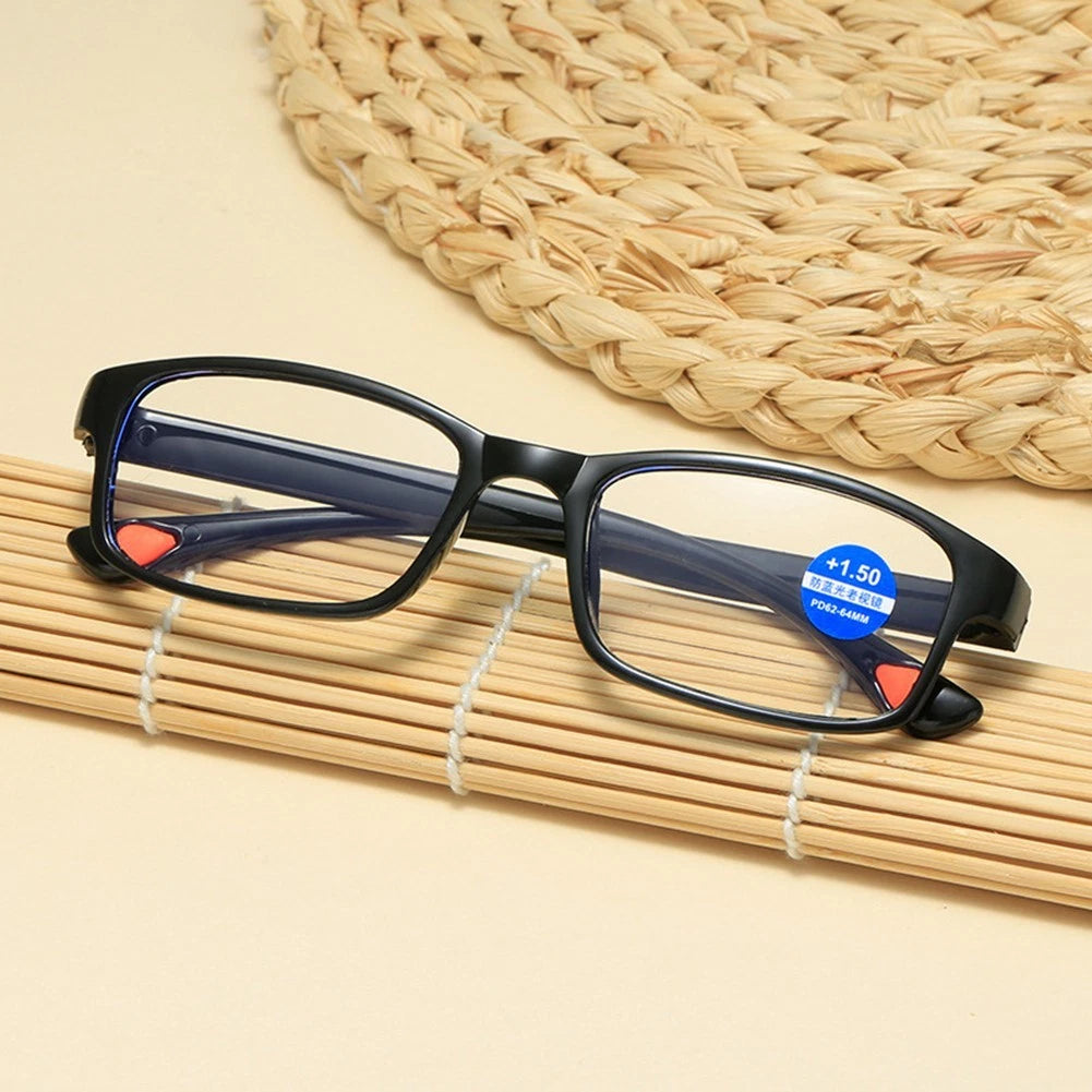 Portable Mirrors for Comfortable Reading Experience