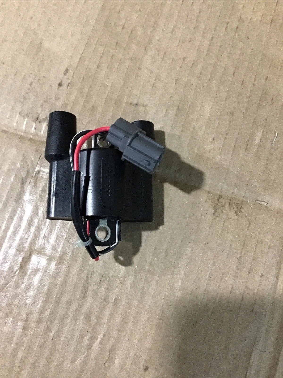 Ignition Coil Assy for Yamaha 63P-82310-01-00 (Installed)