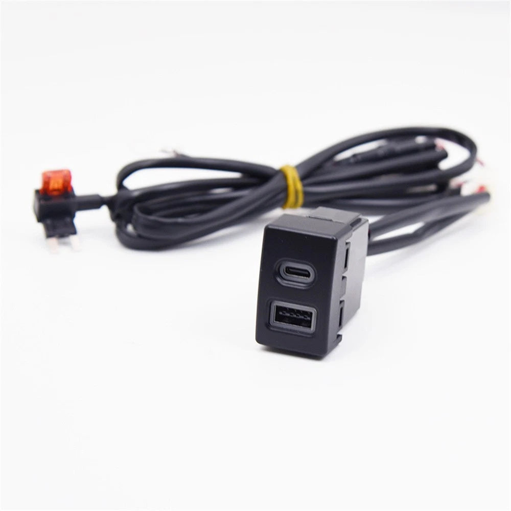 18W Type-C + QC3.0 Fast Charging Adapter for Mazda 2 3 5 6 CX-7 (2010–2023)