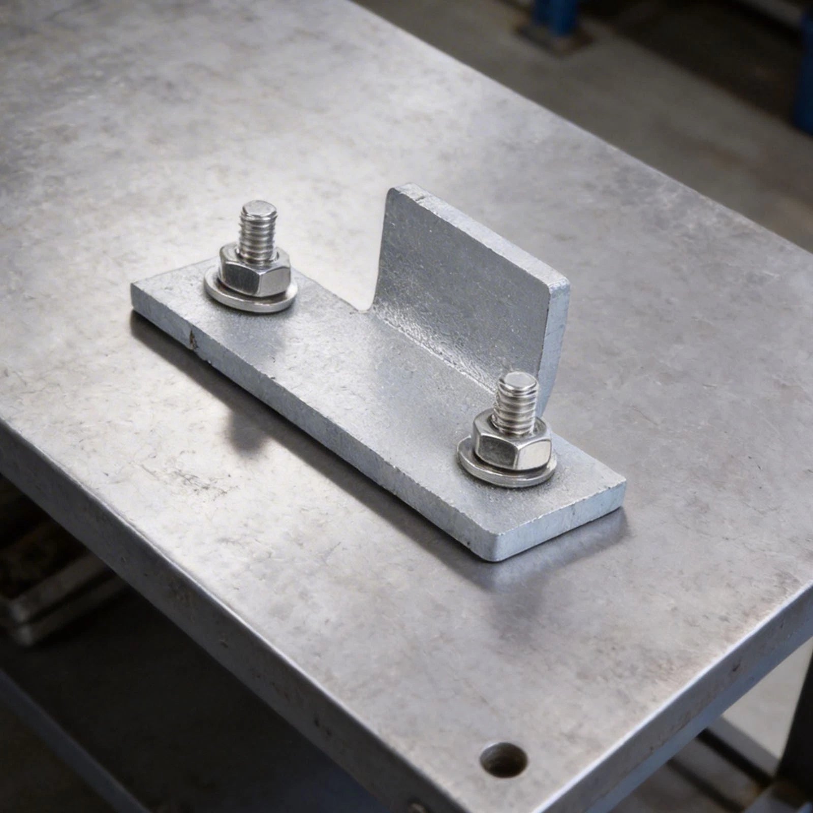Dust Cover Hinge Kit for Technics Models (Includes Screws, Nuts, Washers)
