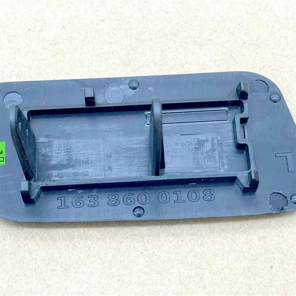 Front Left Headlight Washer Spray Cover for Mercedes-Benz ML320 ML430 (1998–2005)