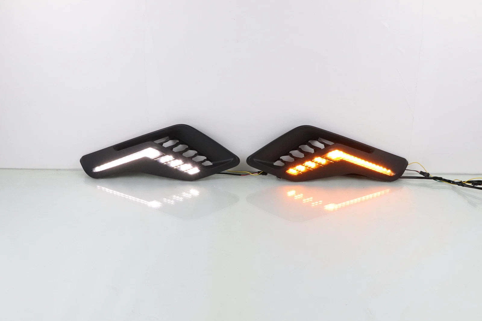 LED Fender Side Marker Light with Turn Signal for Ford F-150 Raptor (2022–2023)