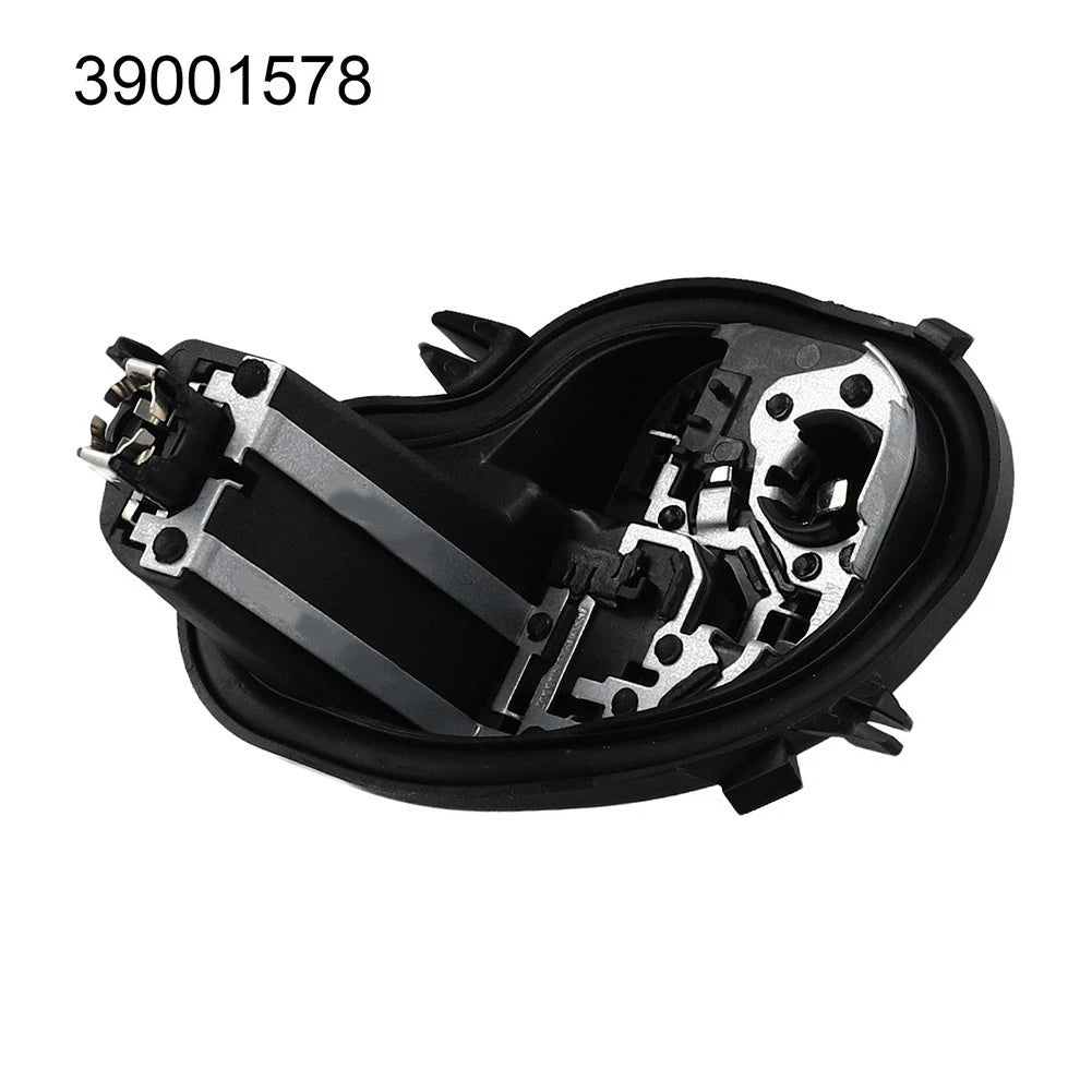 Rear Right Lamp Socket for Vauxhall Astra K (2016–Present)