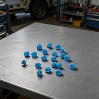 Brand New US Trim Clips For L 200 Plastic Hot Replacement Arches