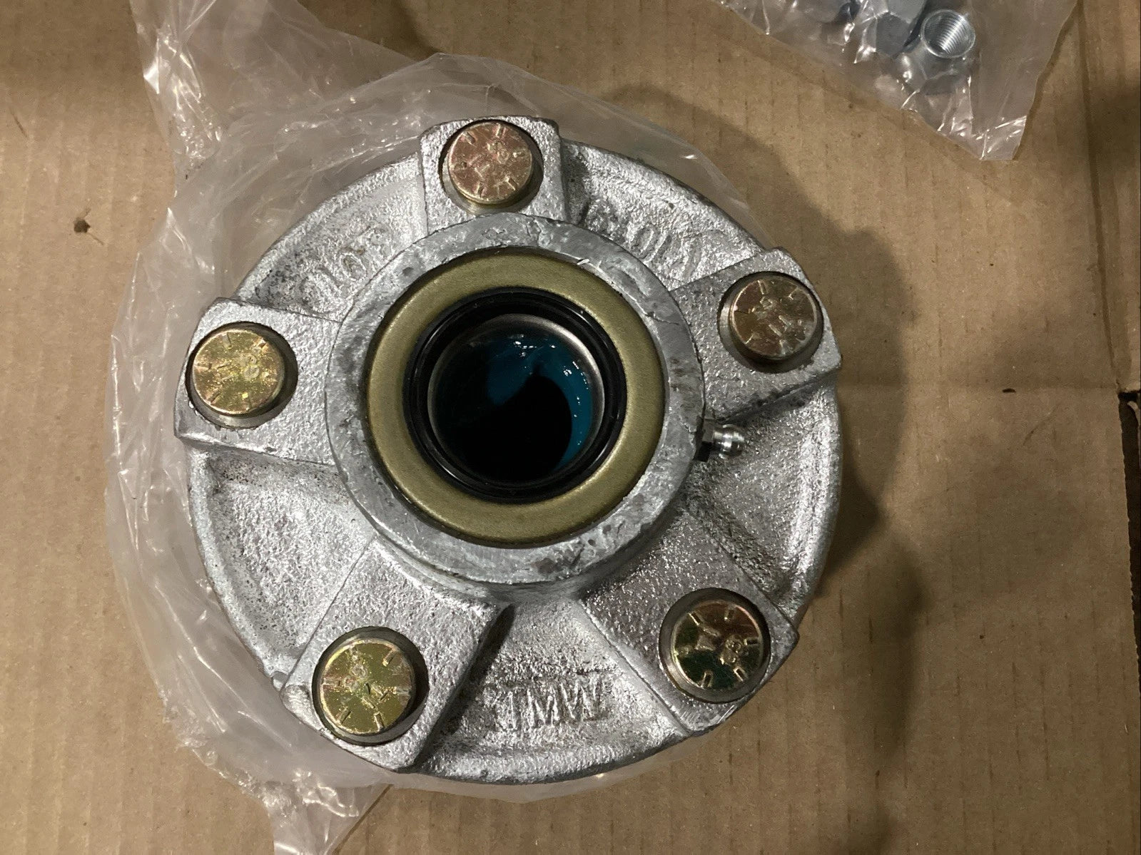CE Smith Trailer Hub Kit 1-1/16” for Trailer (13315)