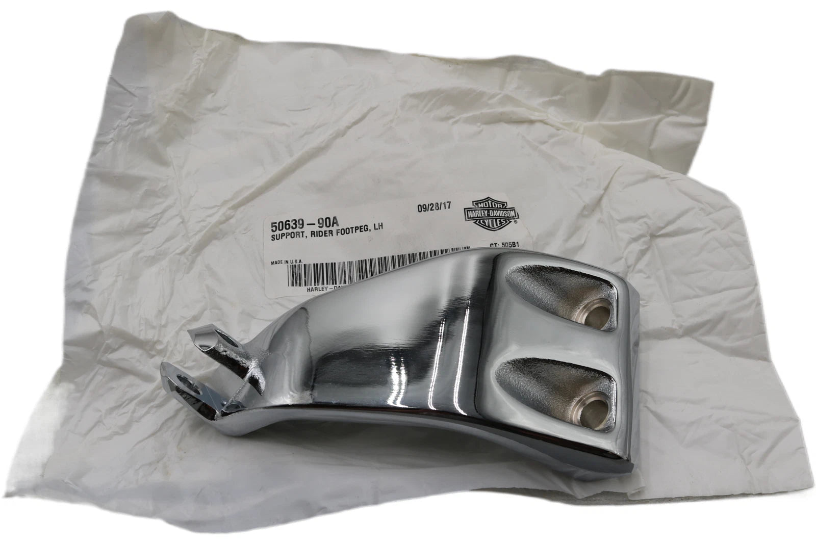 Left Footpeg Bracket for Harley-Davidson Dyna (1991–2014) 50639-90A