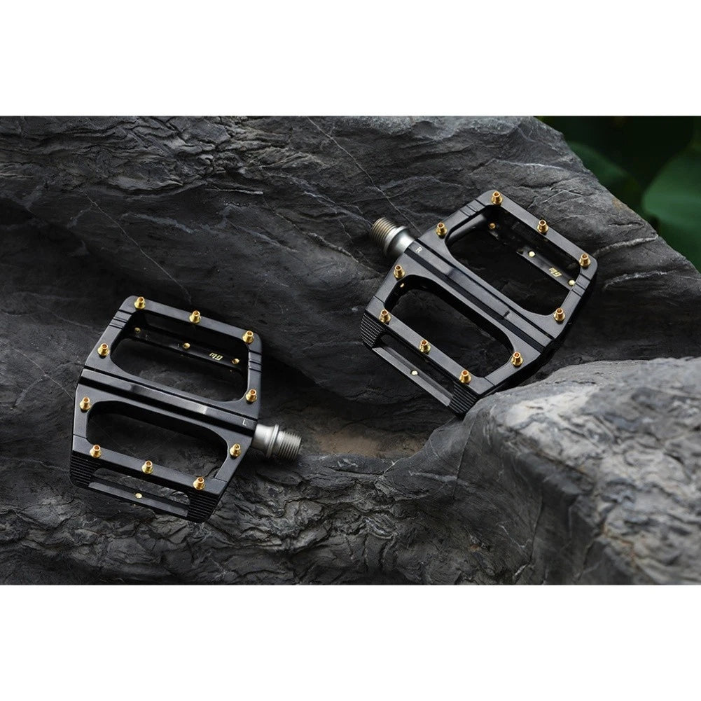 Aluminum Alloy Pedals with Anti Slip Spikes for Road and Folding Bikes