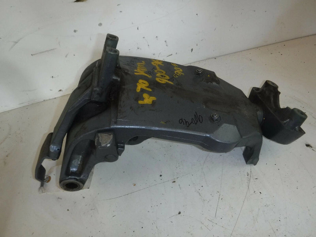 Swivel Bracket & Steering Bracket for Yamaha (688-43311-14-EJ, 663-42510-12-EJ)