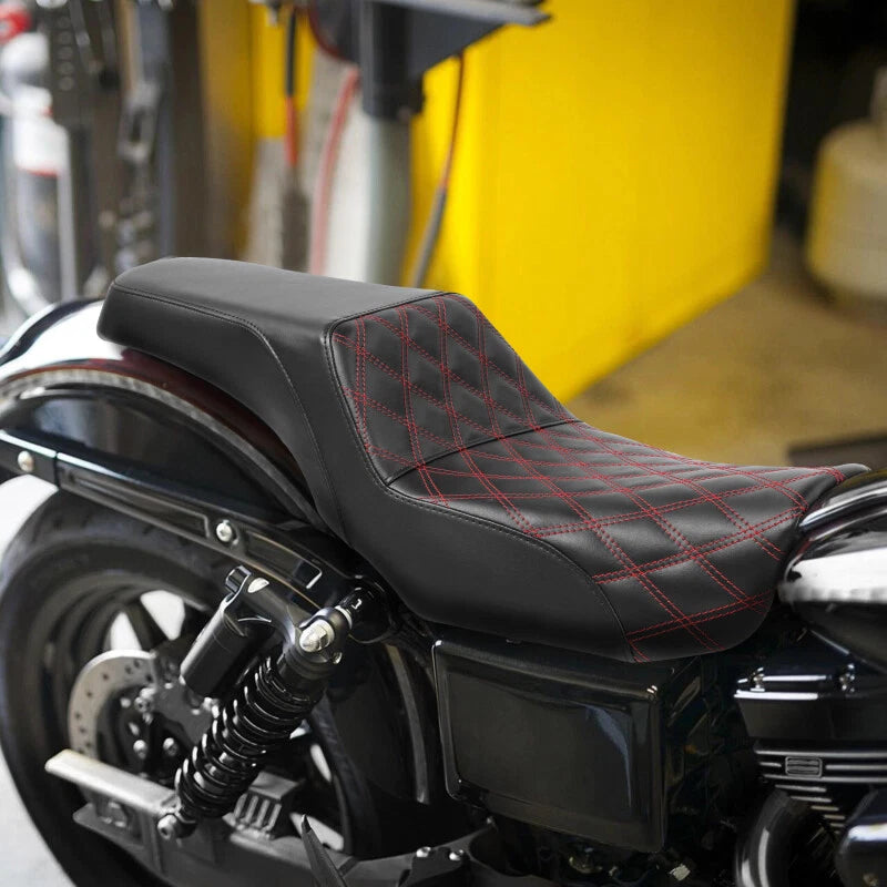 Driver Passenger Seat for Harley Dyna Switchback Super Wide Glide (2006–2017)