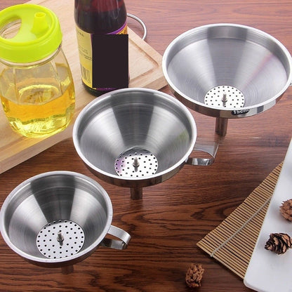 Stainless Steel Funnel with Detachable Filter for Kitchen Use