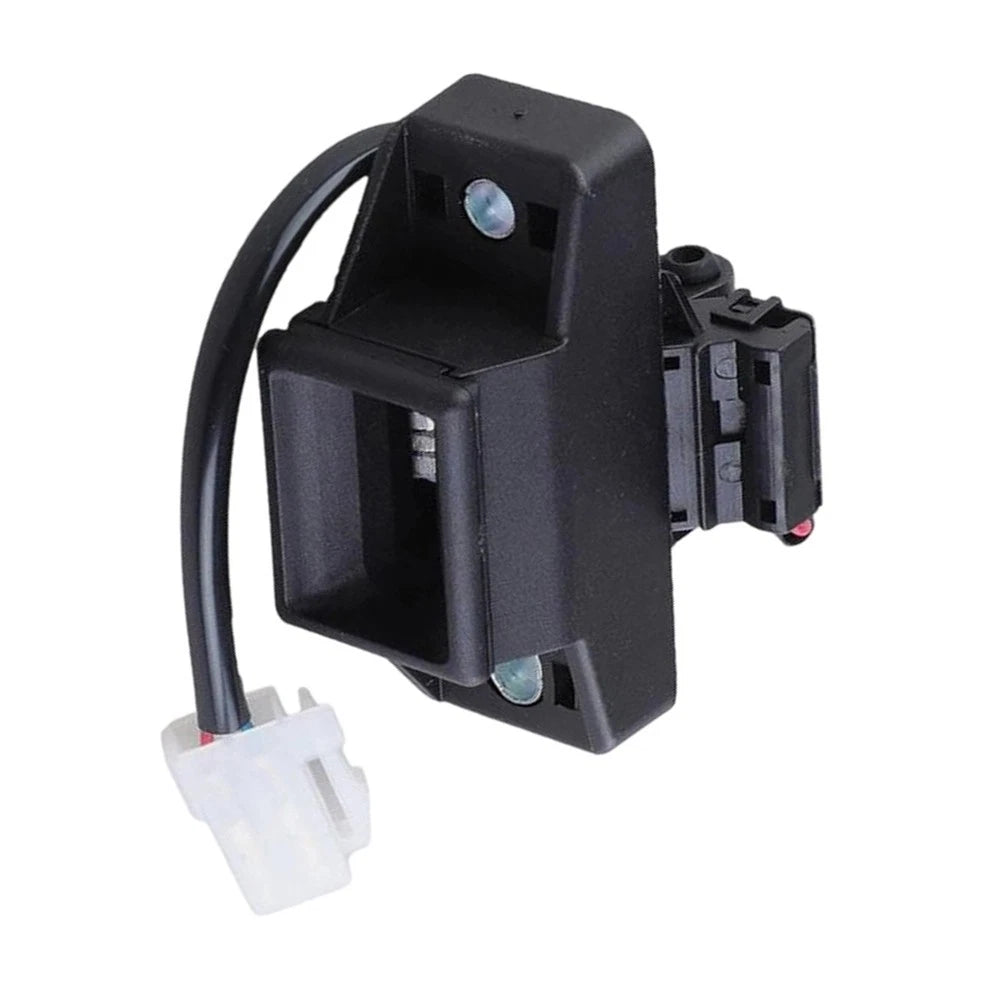 Rear Tailgate Lock for Renault Clio MK2 (1998–2006) 7700308997