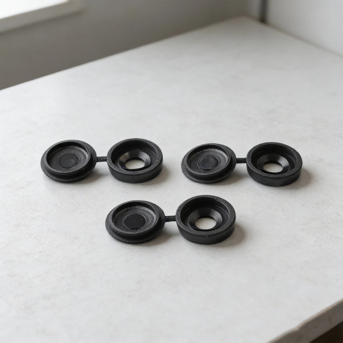 200PCS Screw Covers for Automotive Applications (Protect Against Rust, UV)