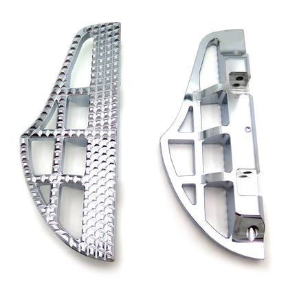 Dominator Shark Fin Footboard for Harley Softail Dyna (2000–Present)