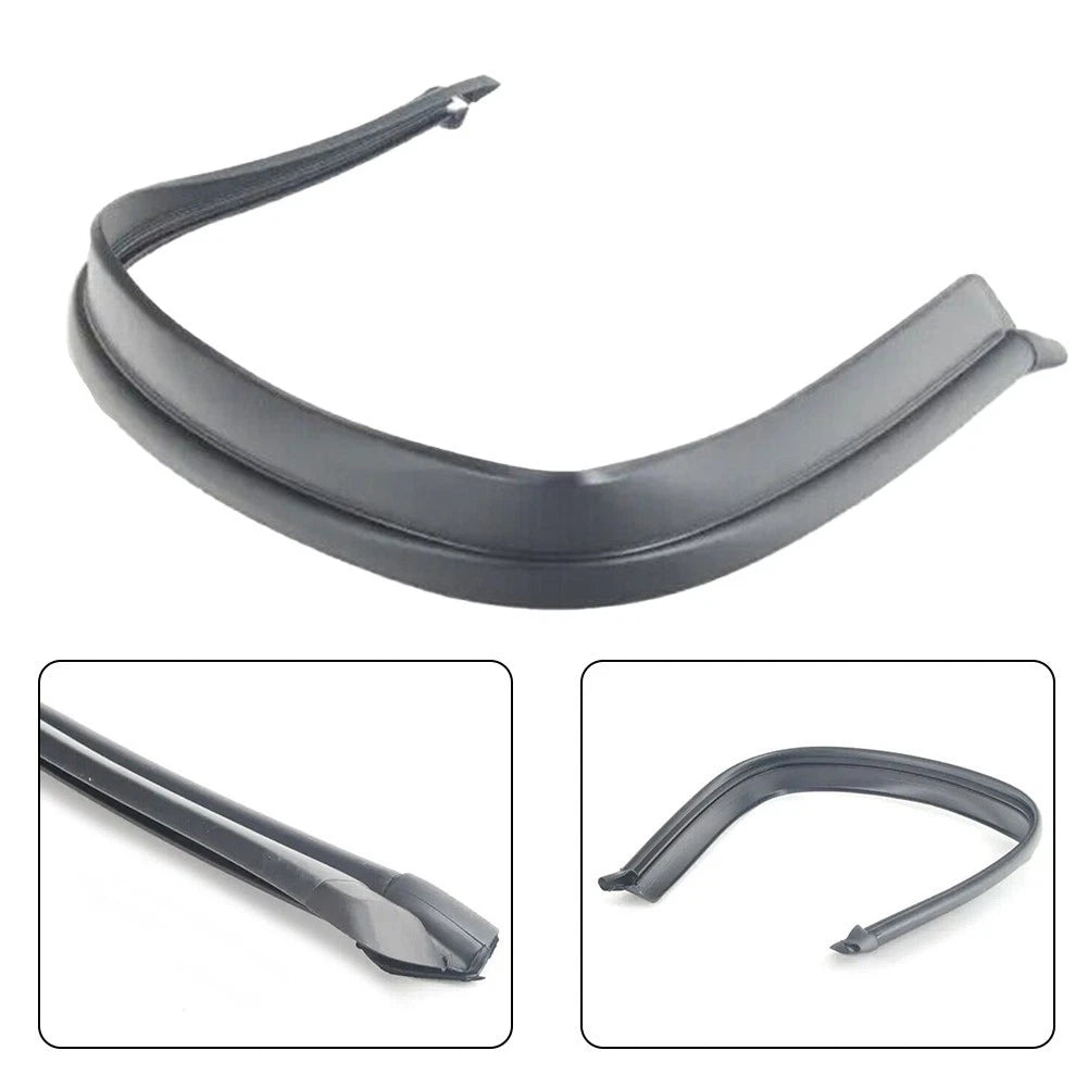 Black Plastic Engine Seal for 5 Series (2010–2017) 51767206521