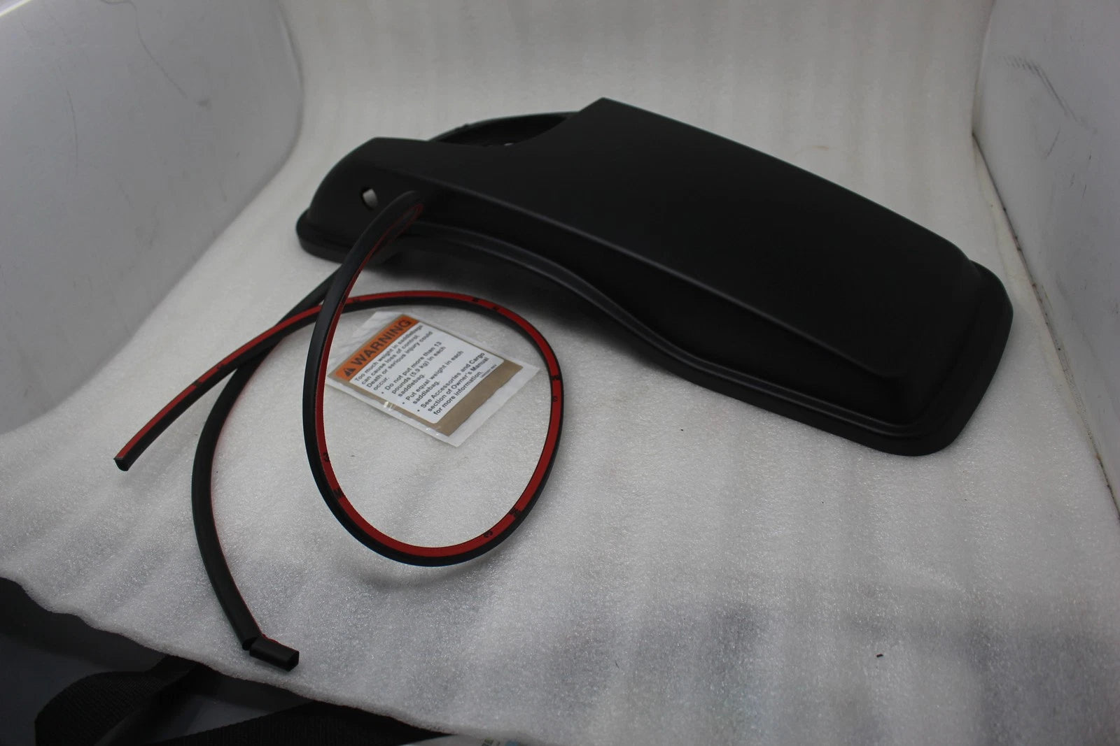 Right Saddlebag Speaker Lid Kit for Harley-Davidson (2014–2023) 90200826BYM
