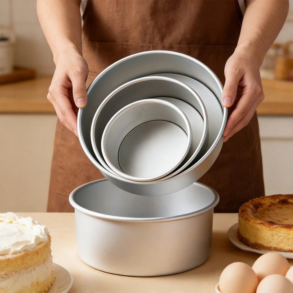 Round Cake Pan with Removable Bottom for Baking (Golden)