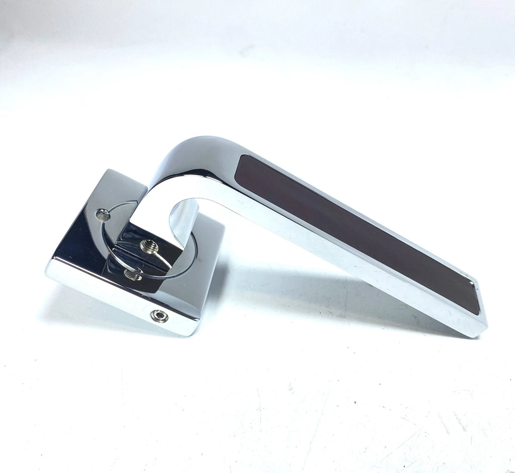 Chrome Door Lever Handle for R1530 (Turning Style Designs)