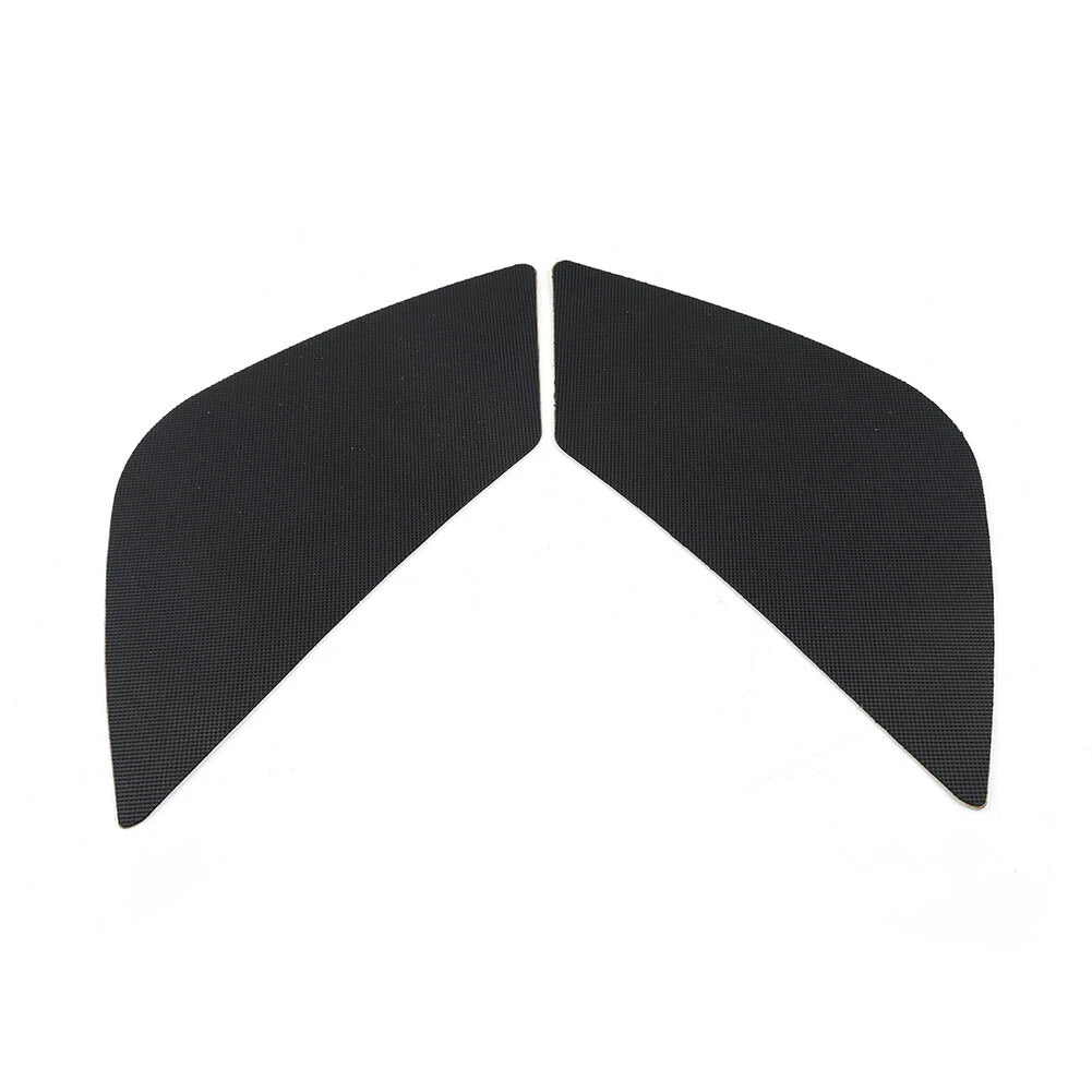 Tank Traction Side Pad Decals for BMW R1200R (2015–2017)