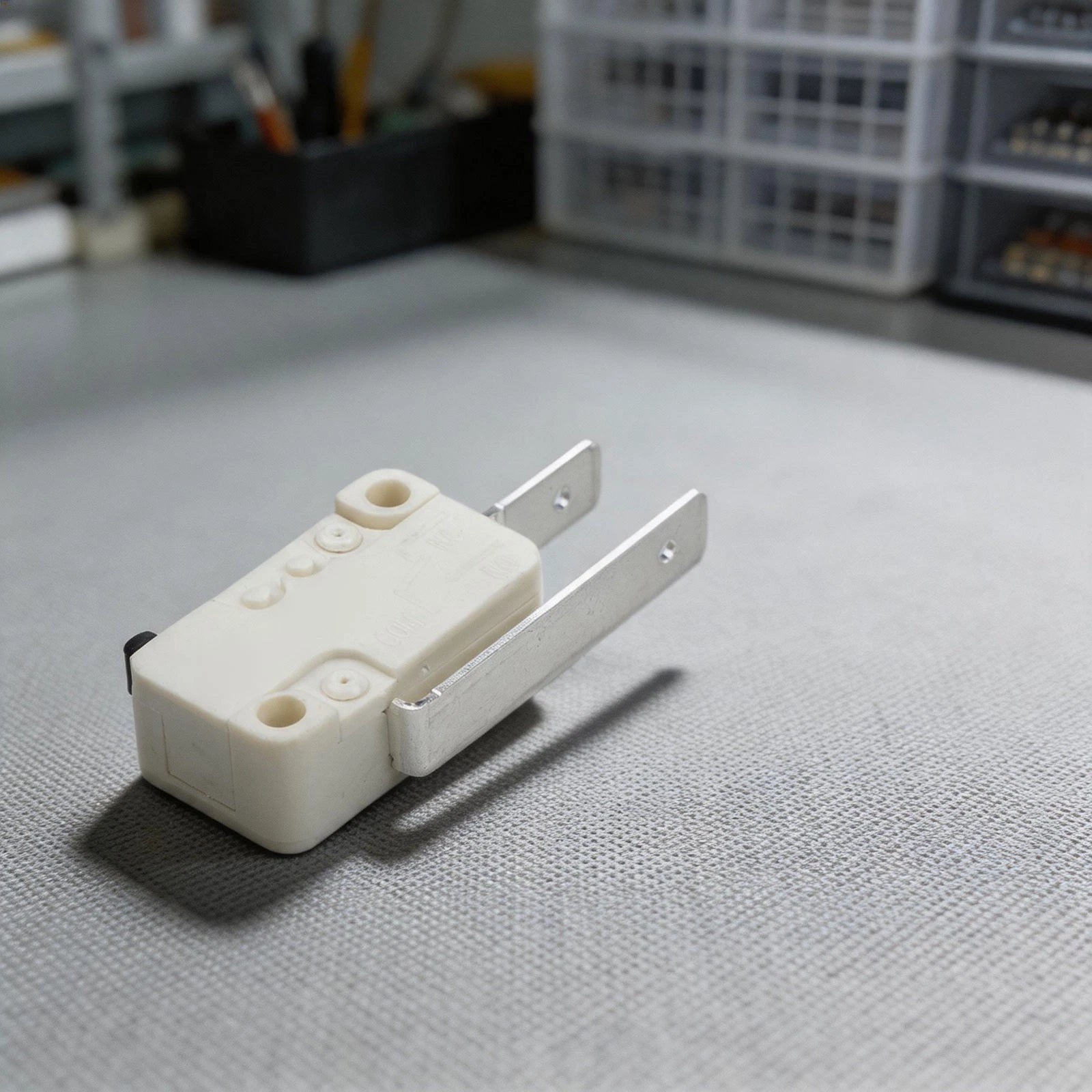 Travel Switch for Microwaves (Universal)
